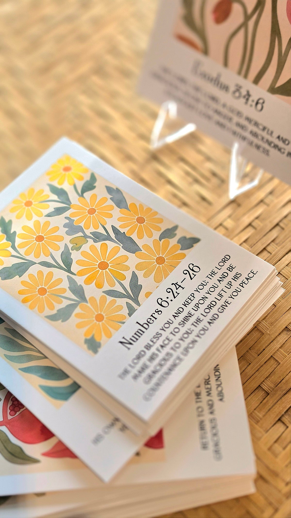 Art Verse Card with Acrylic Stand